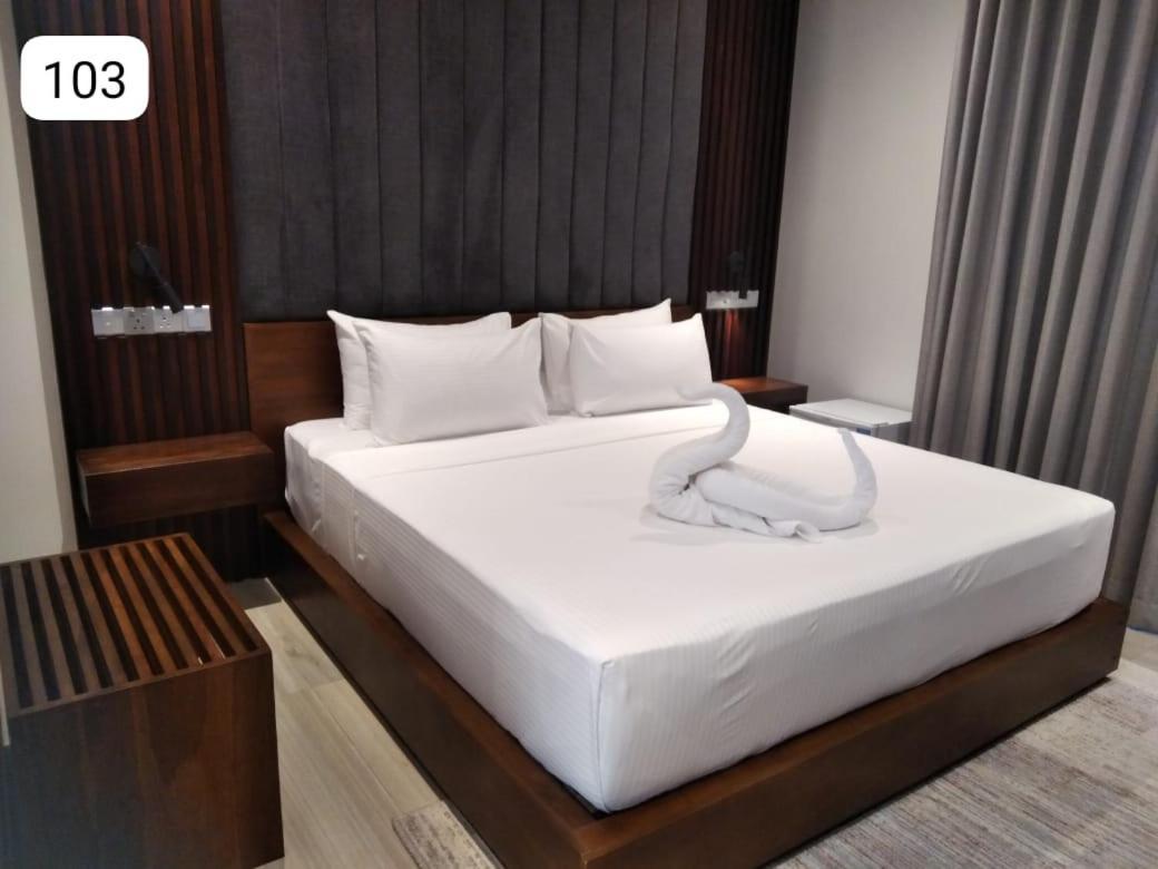 Thimbiri Wewa Resort Wilpattu Zewnętrze zdjęcie